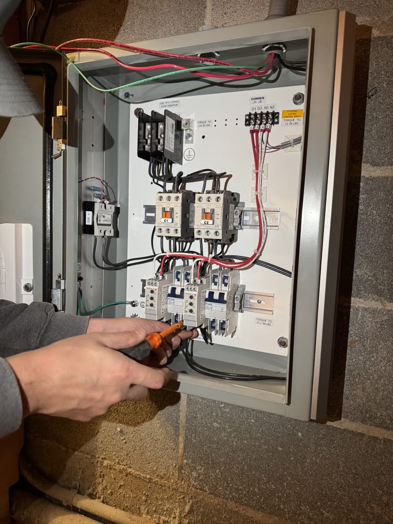 electrical services norwood hollow